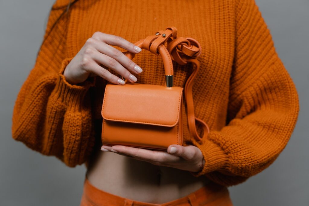 The 5 Types of Handbags That Are Trending Right Now